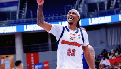 开云体育APP-麦考尔出战43分钟，投篮27中13狂砍43分3篮板3助攻2抢断